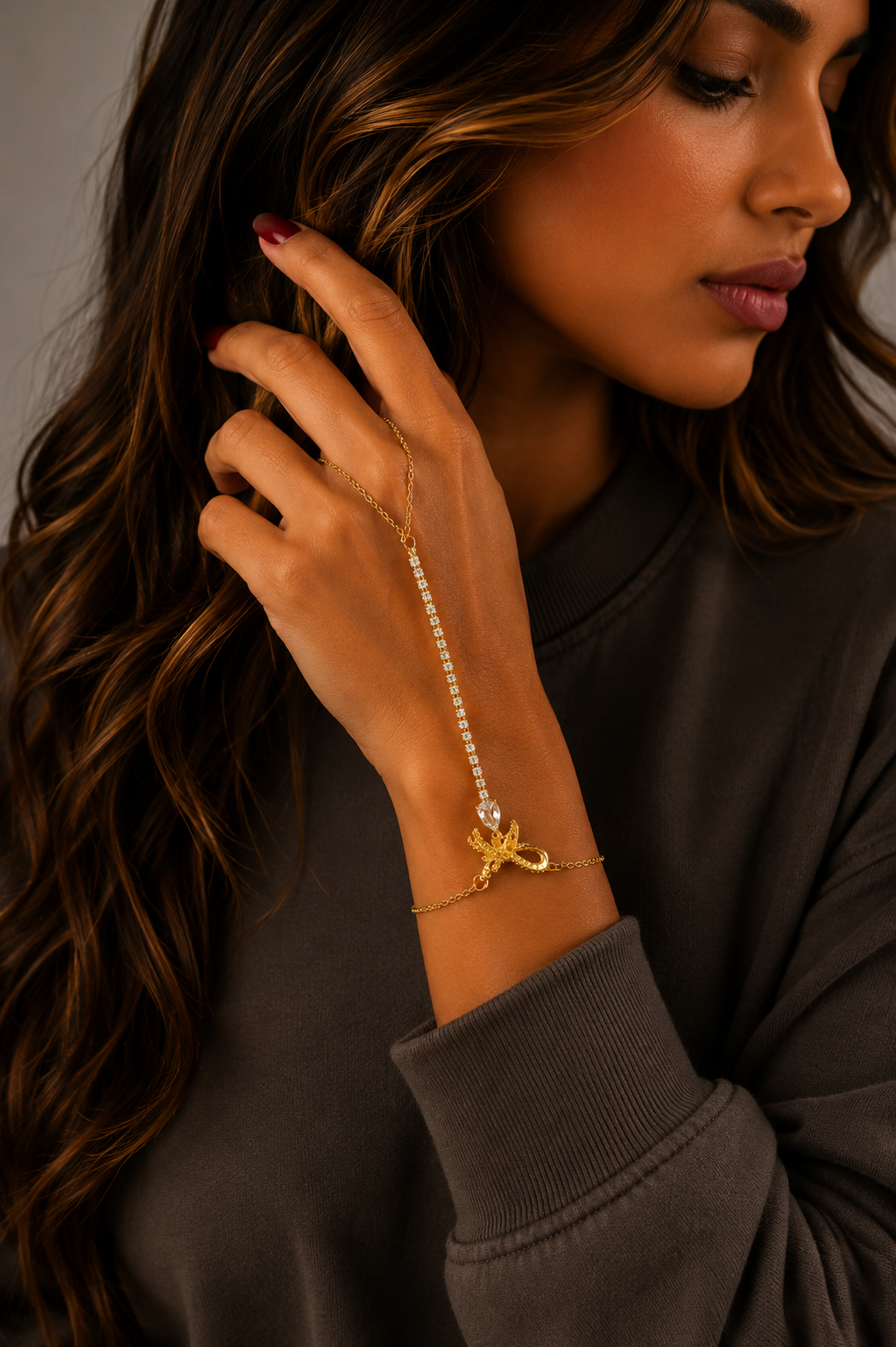 Bow Hand Chain